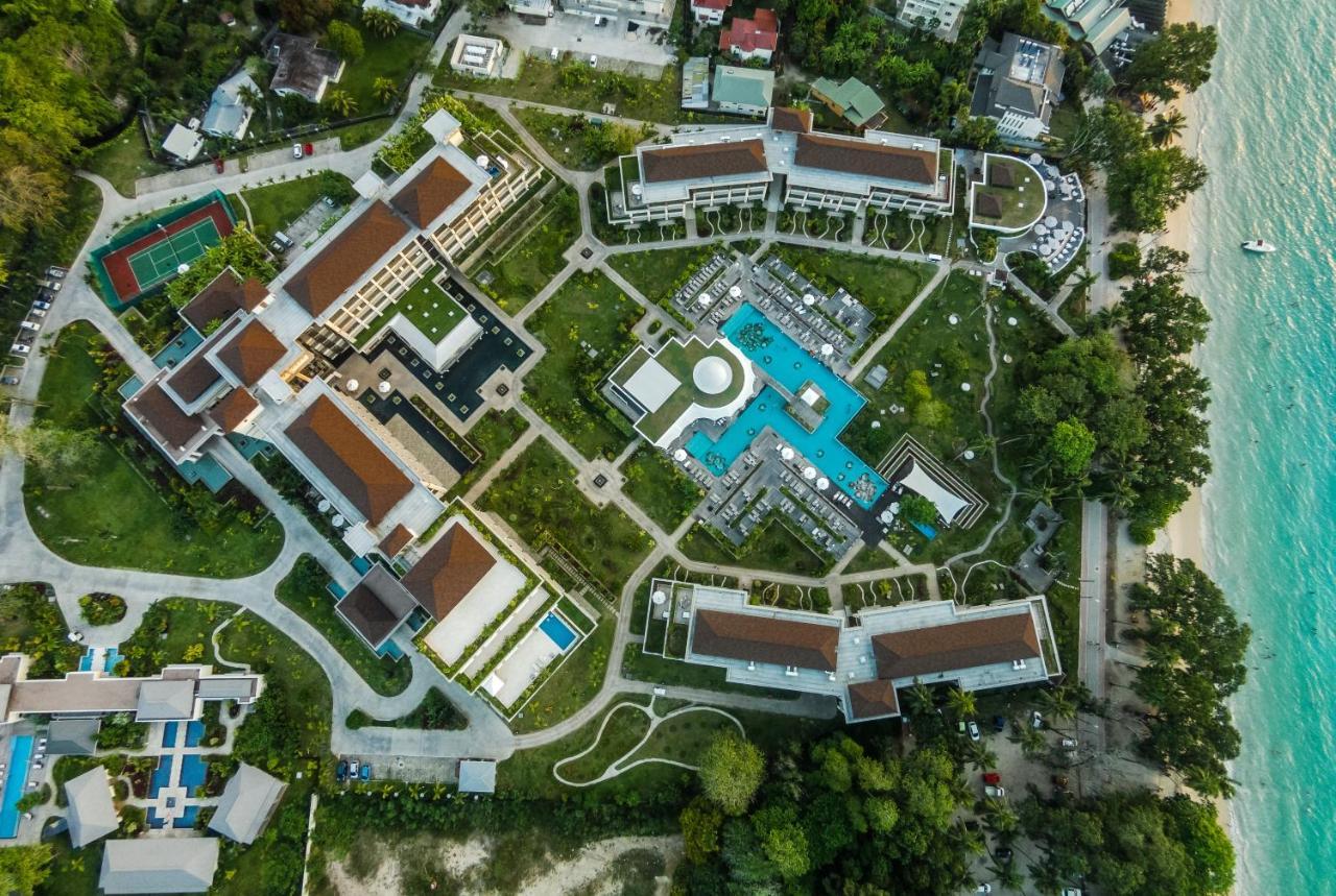 Savoy Seychelles Resort & Spa Бо-Валлон Экстерьер фото Aerial view of the resort