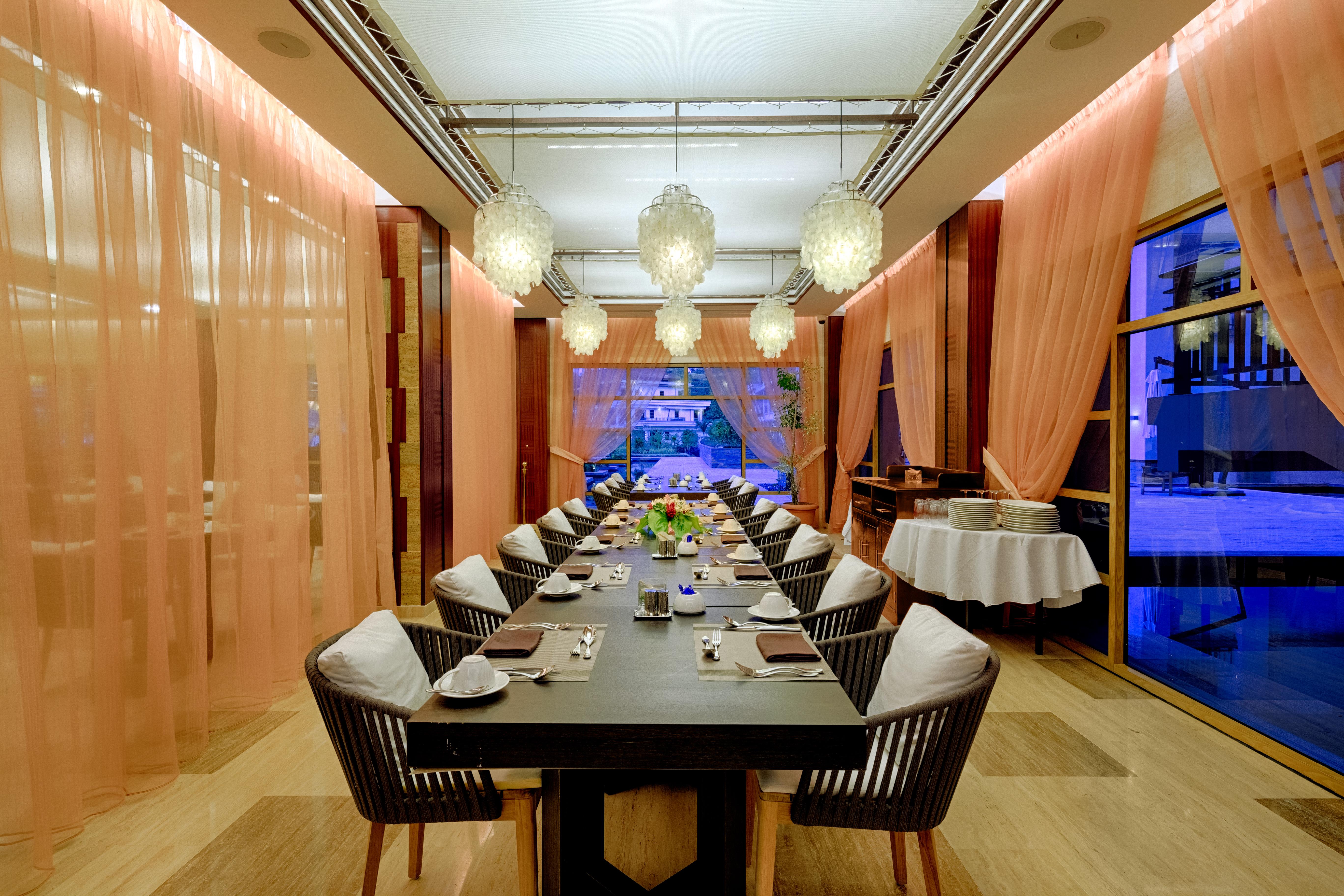 Savoy Seychelles Resort & Spa Бо-Валлон Экстерьер фото Private dining room at the restaurant