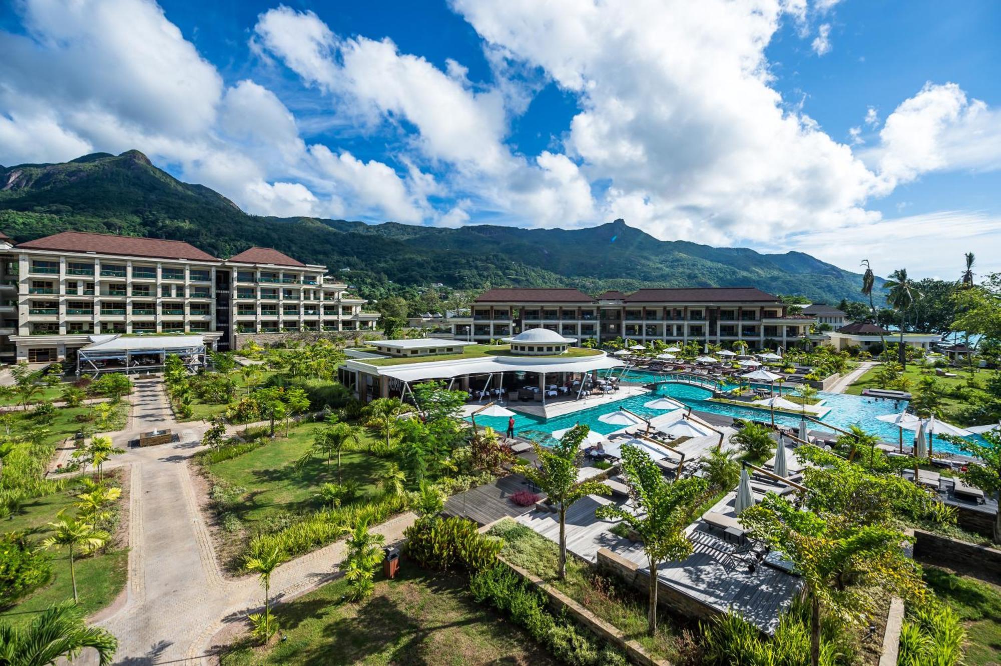 Savoy Seychelles Resort & Spa Бо-Валлон Экстерьер фото Vinpearl Hotel Nha Trang